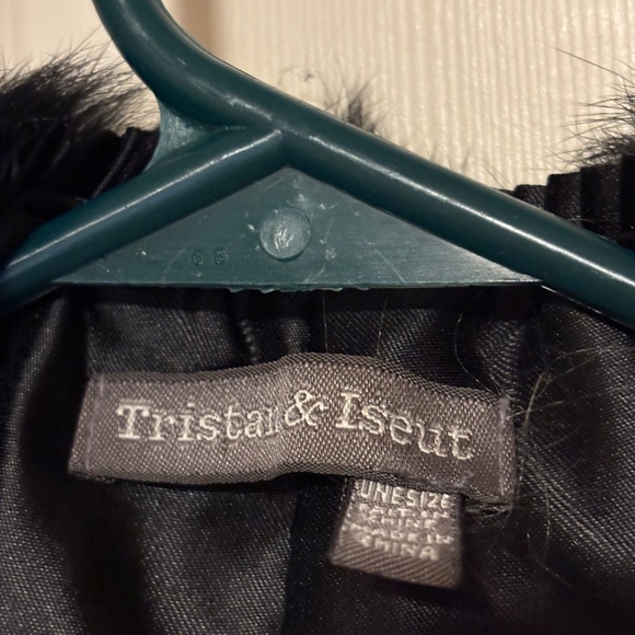 Raised Rabbit Black Fur Stole by Tristan & Iseut - Picture 2 of 6